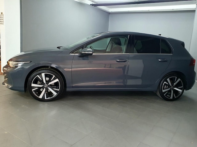 Volkswagen Golf 1.5 eTSI DSG Style
