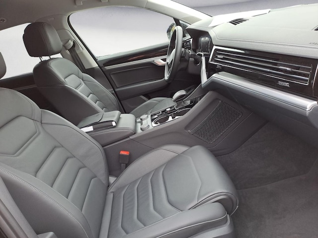 Volkswagen Touareg IQ.Drive