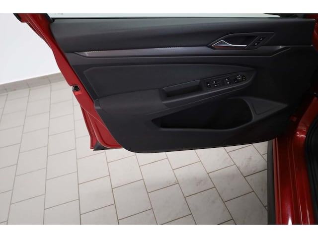 Volkswagen Golf 2.0 TSI