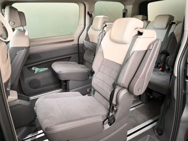 Volkswagen Multivan Style T7