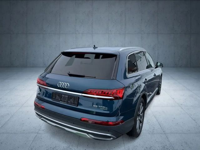 Audi Q7 55 TFSI Hybride