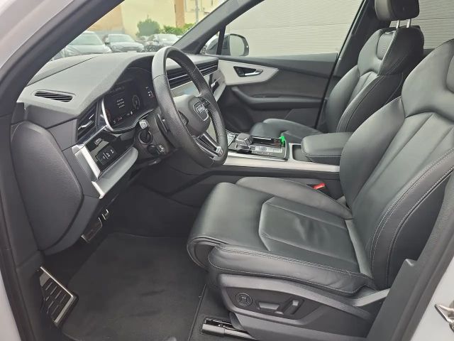 Audi Q7 50 TDI Quattro S-Line