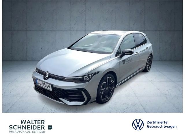 Volkswagen Golf DSG R-Line