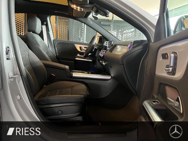 Mercedes-Benz GLA 200 4MATIC GLA 200 d