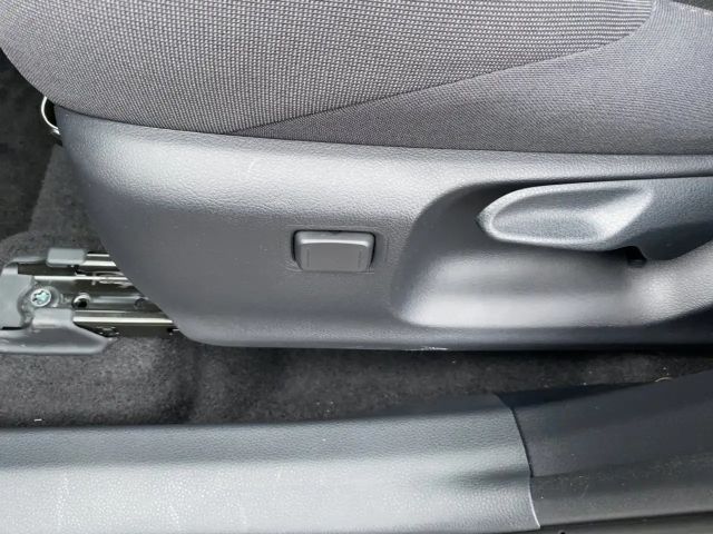 Toyota C-HR Plug-in Technik