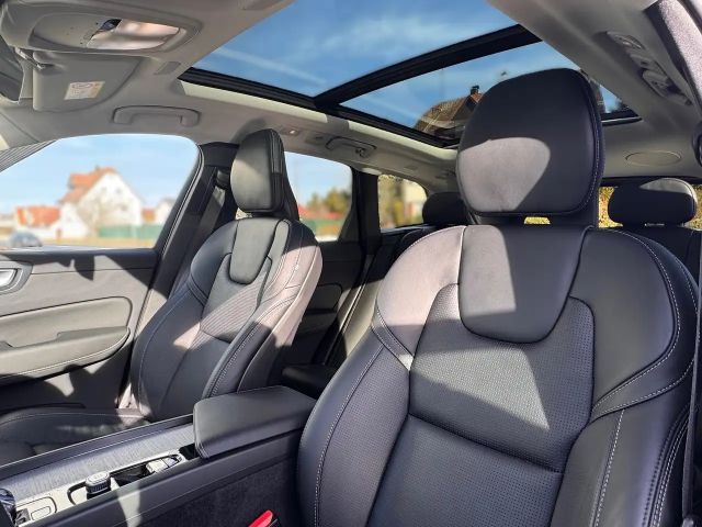 Volvo XC60 Dark T8 Ultra