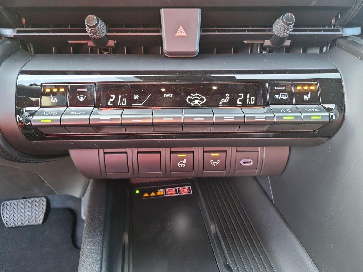 Toyota C-HR Hybride Team D