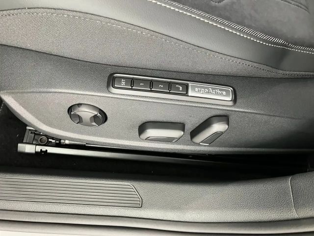 Volkswagen Golf Rabbit TSI