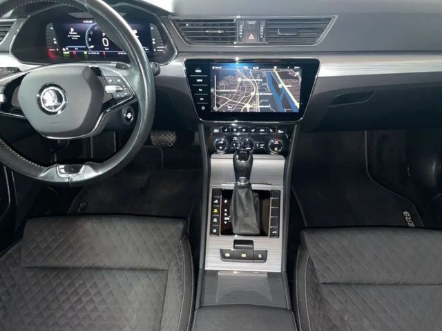 Skoda Superb 1.4 TSI Ambition Combi iV