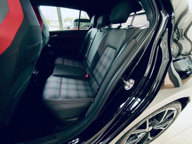 Volkswagen Golf DSG GTI Golf VIII IQ.Drive