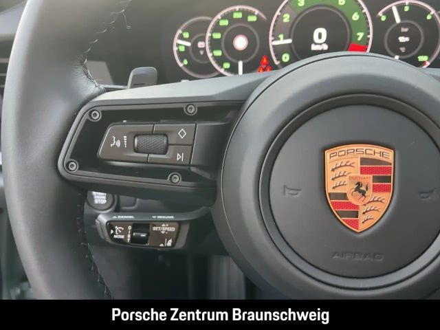 Porsche 992 Carrera Coupé