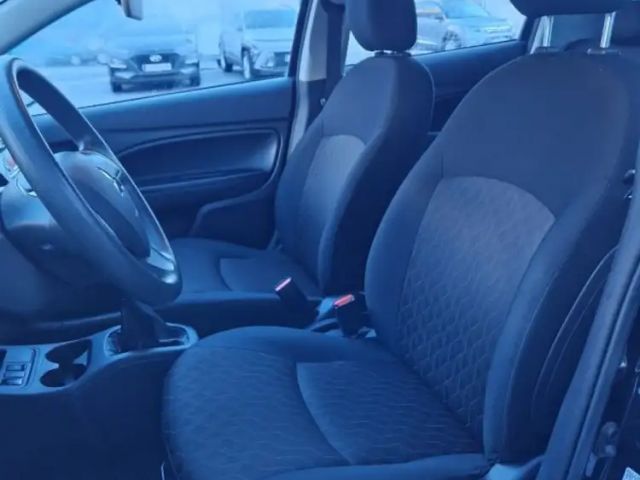 Mitsubishi Space Star Star