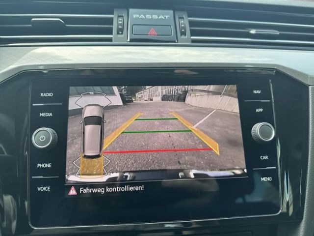 Volkswagen Passat 1.5 TSI Business DSG Variant