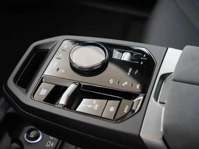 BMW iX xDrive45