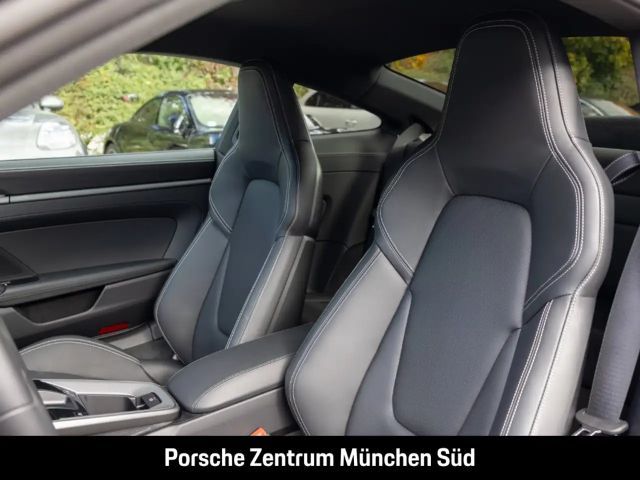 Porsche 992 Carrera Coupé