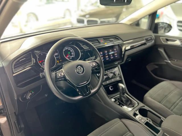 Volkswagen Touran 2.0 TDI Highline