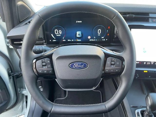 Ford Puma EcoBoost Titanium