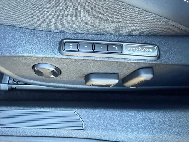 Volkswagen Golf DSG eHybrid