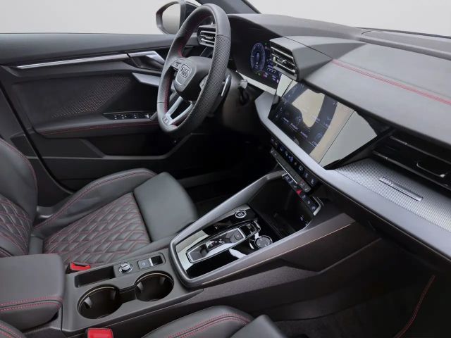 Audi A3 Hybride S-Line Sedan