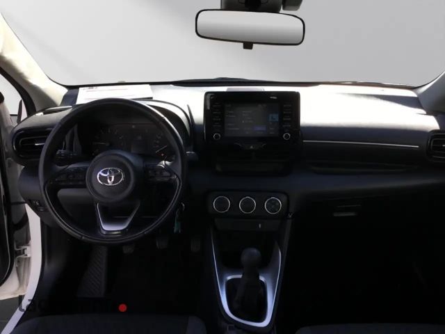 Toyota Yaris 1.0 VVT-i Comfort Hatchback