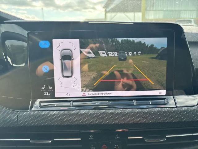 Volkswagen Golf R-Line Variant