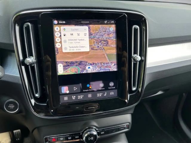 Volvo XC40 Dark Plus