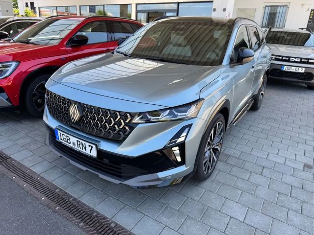 Renault Espace E-Tech Hybrid Iconic