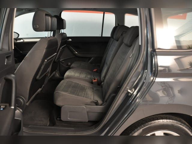 Volkswagen Touran 2.0 TDI