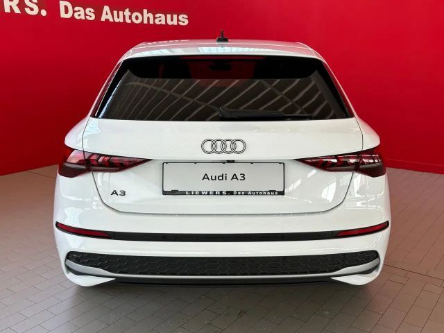 Audi A3 30 TDI Sedan