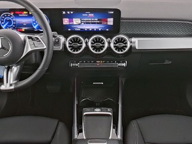 Mercedes-Benz EQB 300 4MATIC