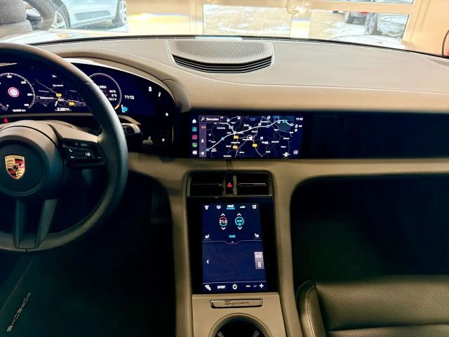 Porsche Taycan Panorama/Keyless/75 JahrePaket/APPROVED