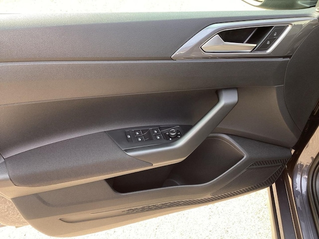 Volkswagen Taigo 1.0 TSI DSG Style