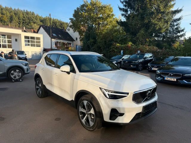 Volvo XC40 Core