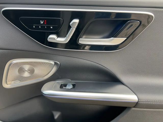 Mercedes-Benz C 300 AMG Line C 300 d Estate