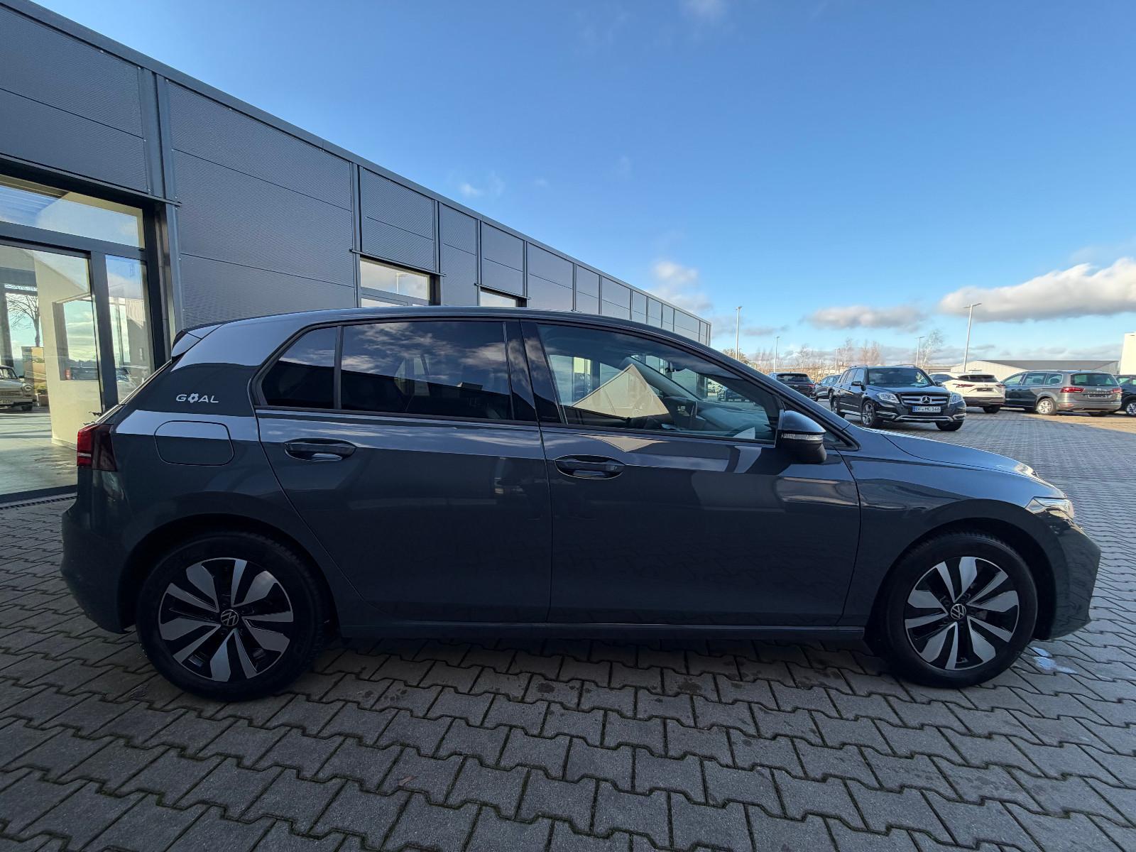 Volkswagen Golf 1.5 eTSI Golf VIII