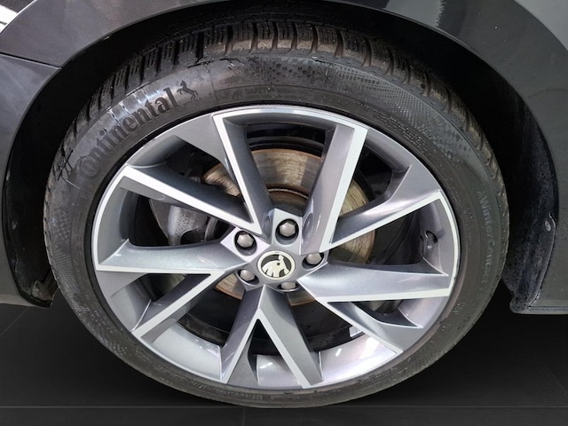 Skoda Superb Combi Sportline iV