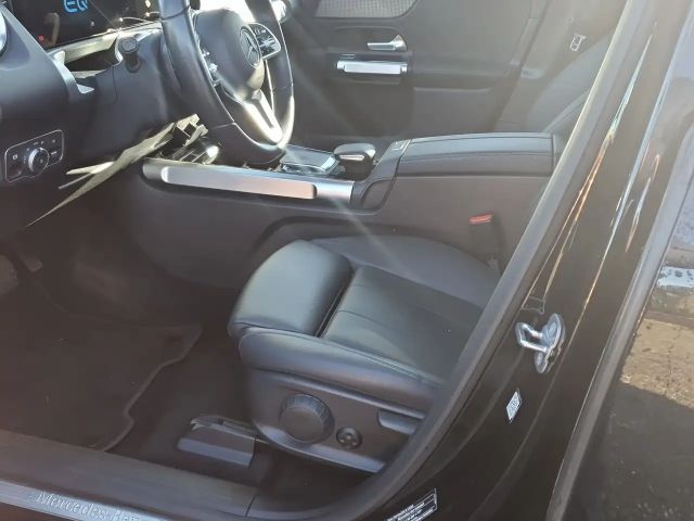 Mercedes-Benz EQB 250