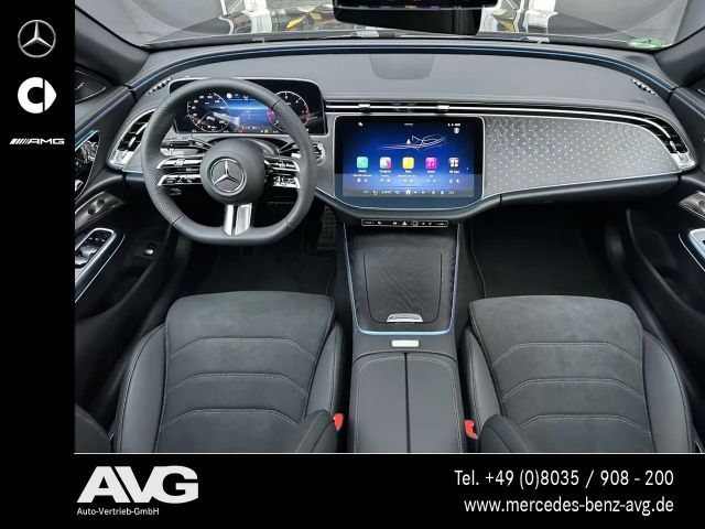 Mercedes-Benz E 220 AMG Line E 220 d Sedan