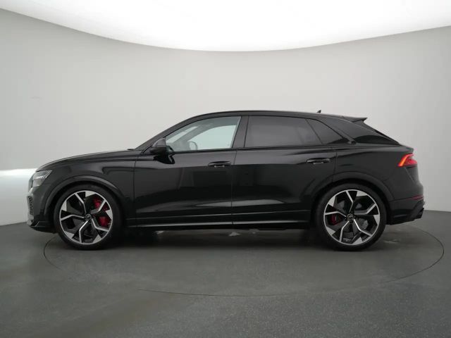 Audi RS Q8 305KMH LUFT STANDHZ CARBON AHK PANO RAU