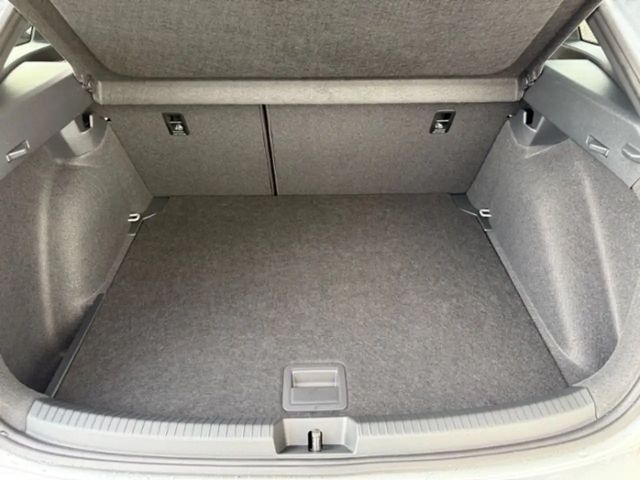 Volkswagen Taigo 1.5 TSI DSG R-Line