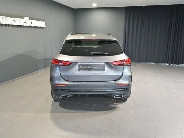 Mercedes-Benz GLA 250 AMG Line