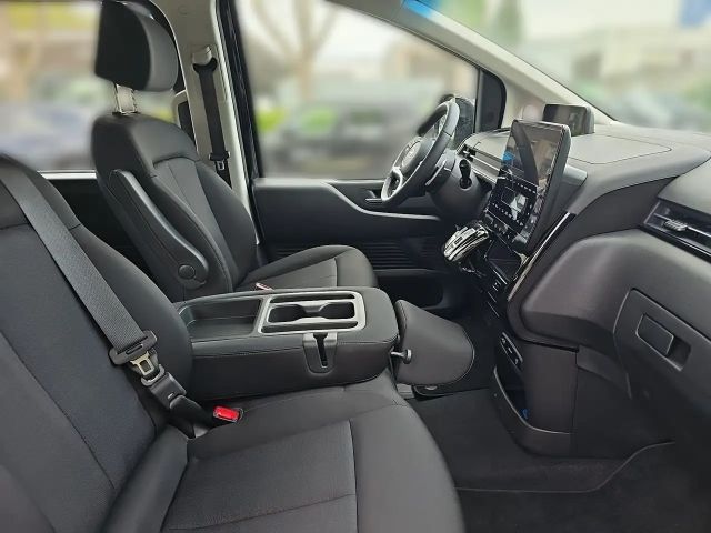 Hyundai Staria Trend