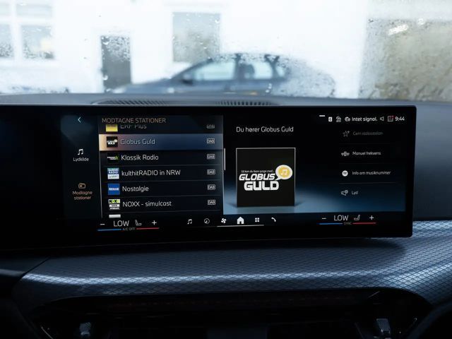 BMW 330 330i M-Sport Touring xDrive