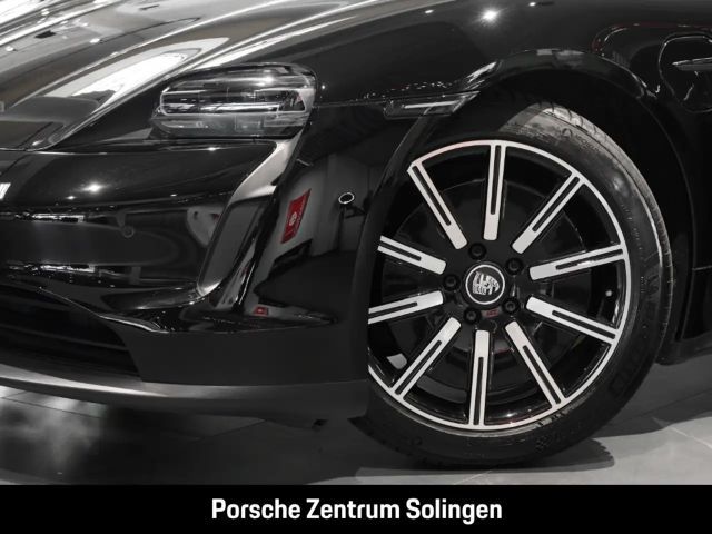Porsche Taycan Panoramadach Rückfahrkamera 22 KW InnoDrive