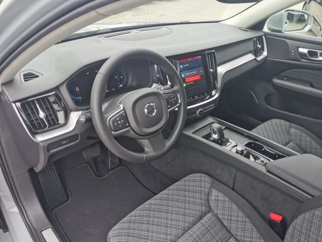 Volvo V60 Core