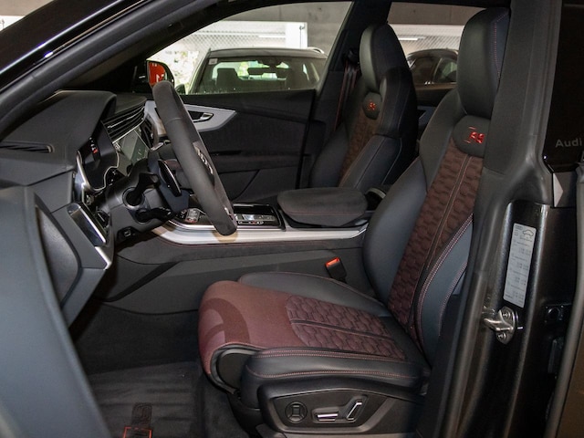 Audi RS Q8 Performance Quattro