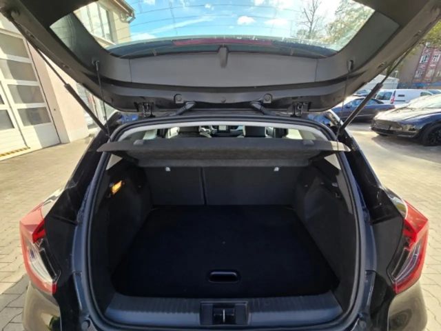 Renault Captur EDC Intens TCe 140