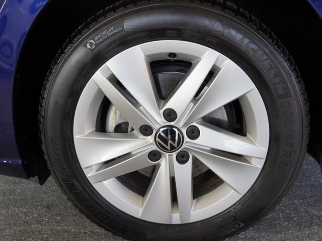 Volkswagen Golf 1.5 eTSI DSG Life