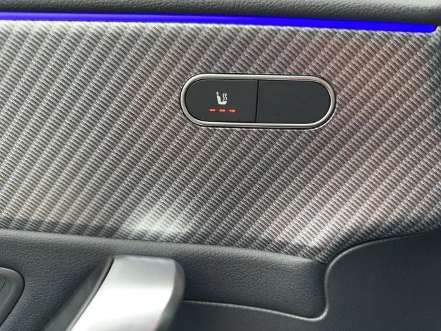 Mercedes-Benz A 180 A 180 d Progressive