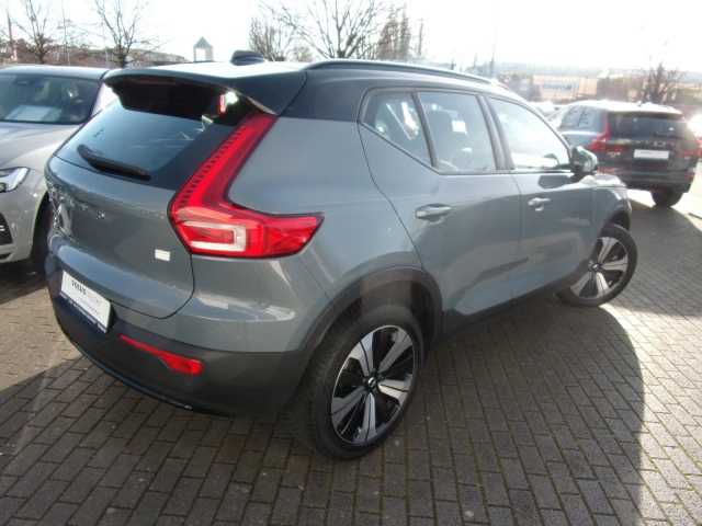 Volvo XC40 Core Recharge